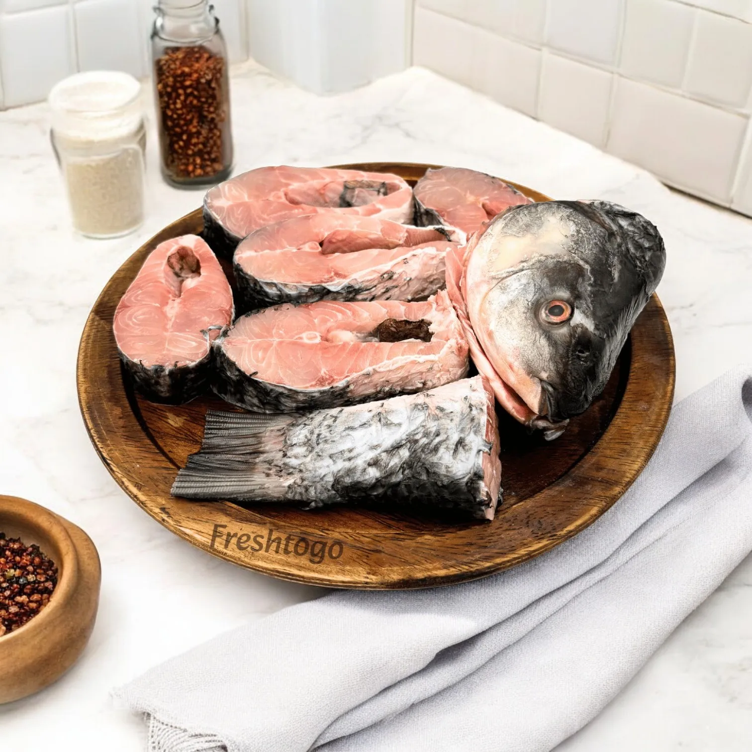 Freshwater Rohu (Rui) Medium - Whole Fish with Head(800 Gram-1 kg)